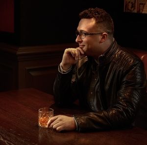 Meet your Posher, Alex